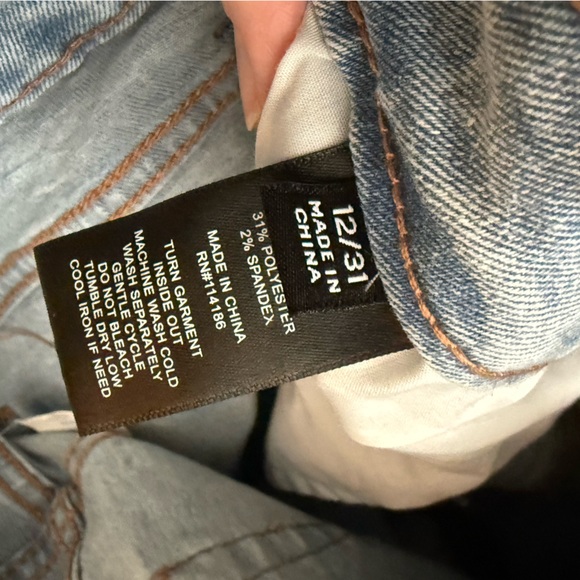 Women’s Frye Blue Jeans - Picture 3 of 4
